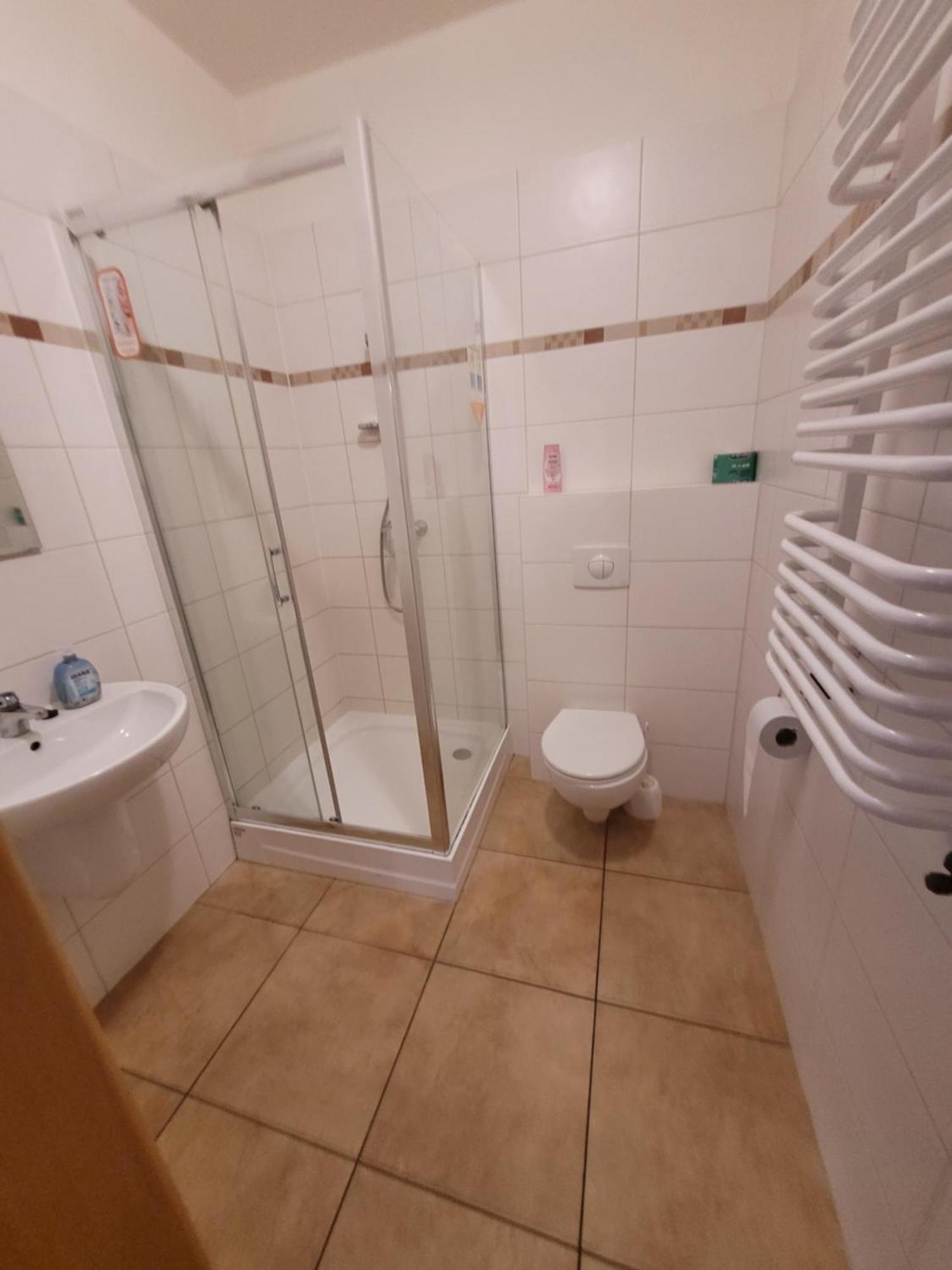 Dworek Biesiadny Radzewice Esterno foto
