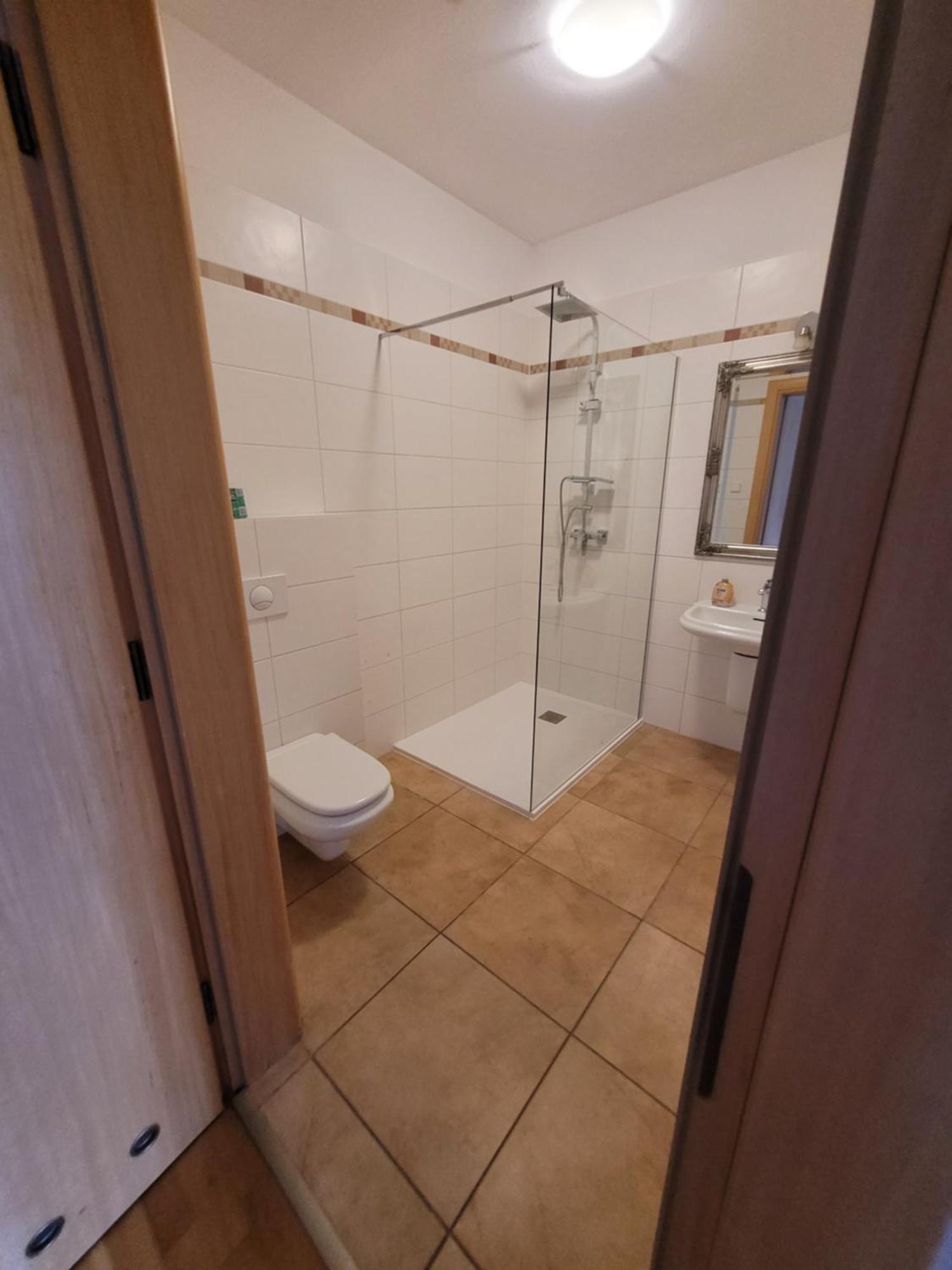 Dworek Biesiadny Radzewice Esterno foto
